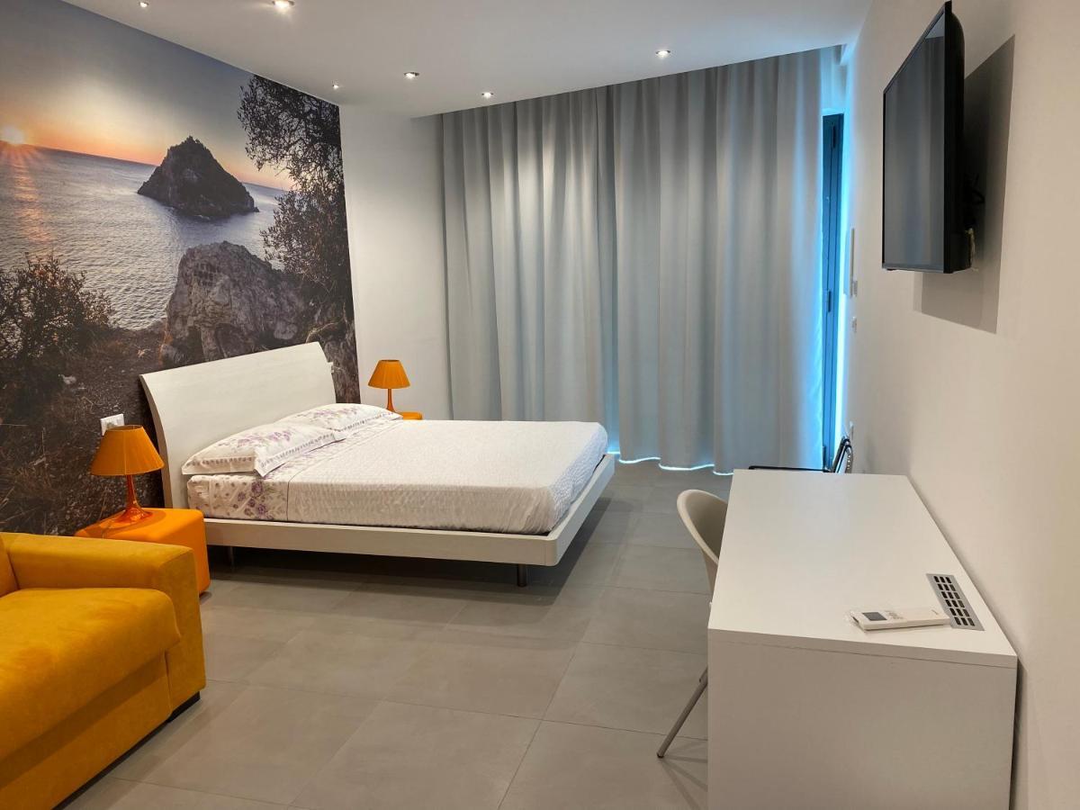 Torre Del Mare Rooms Bergeggi Buitenkant foto